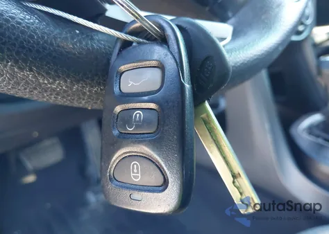 2017 Hyundai Santa Fe Sport 2.4L z USA, uszkodzony, nr VIN 5XYZT3LB0HG434423